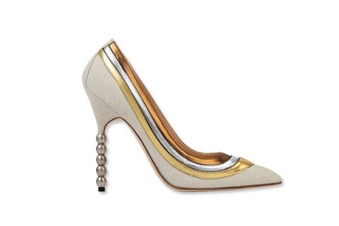 7 Manolo Blahnik's metallic heels